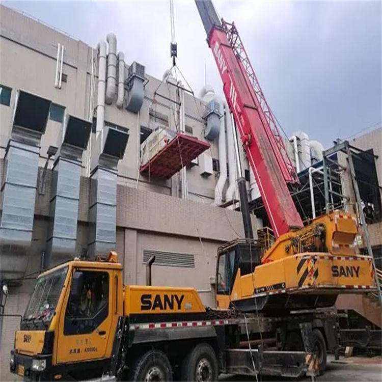 毛感乡一百吨吊车吊臂多长